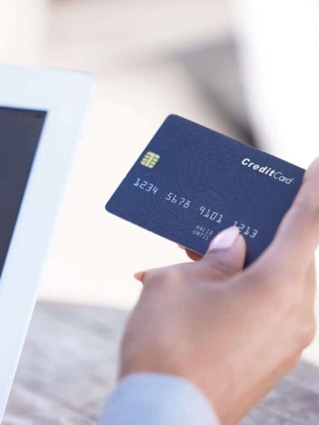 How Do Credit Cards Work? How Useful are They? Story