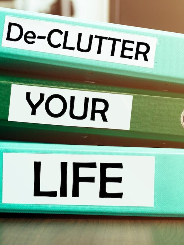 De-Cluttering Tips to Help You Get Extra Cash Story